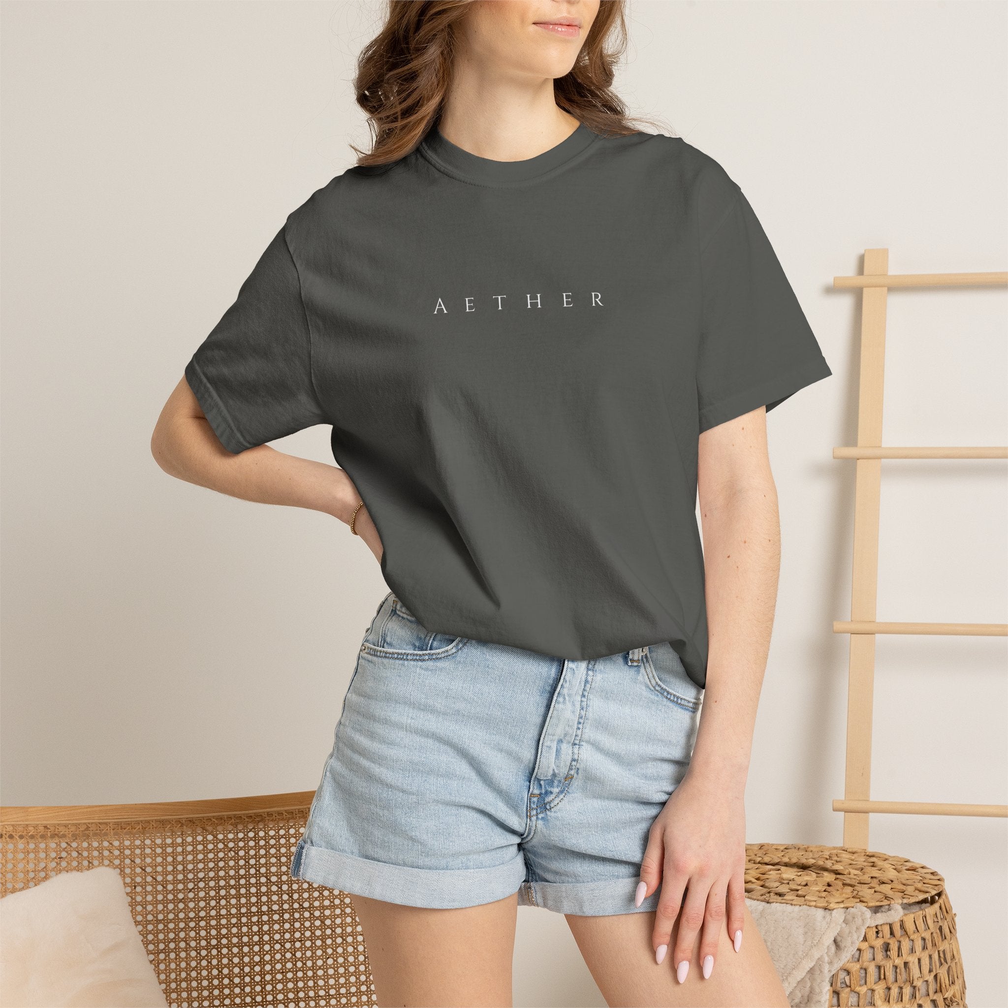 Nova Tee